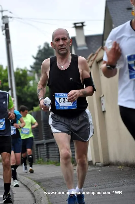 Jean-Pierre Marie sur les 10 km de Caen, juin 2022